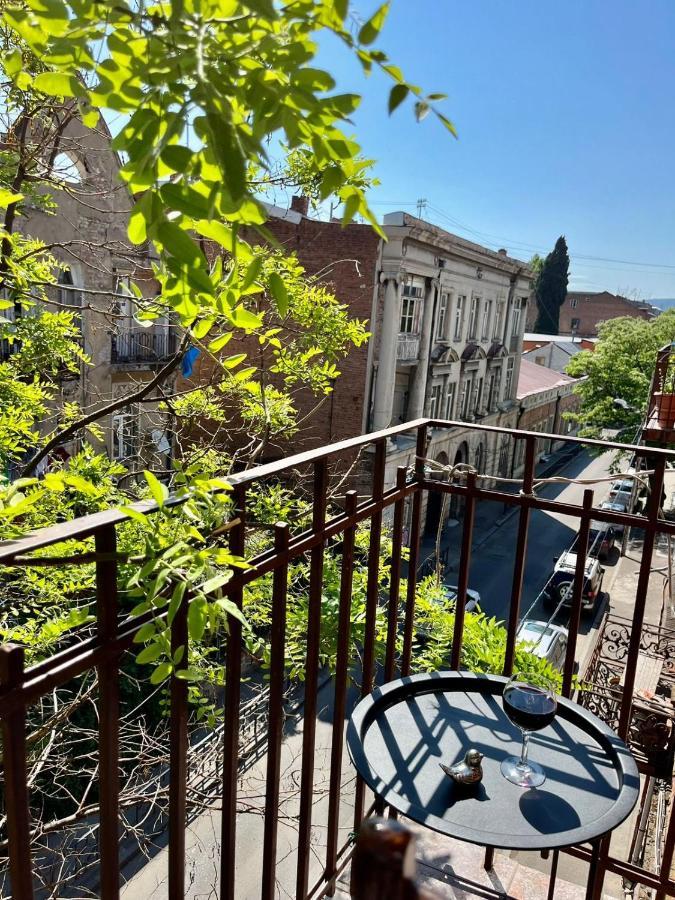 Guest House Third Floor Tbilisi Ngoại thất bức ảnh