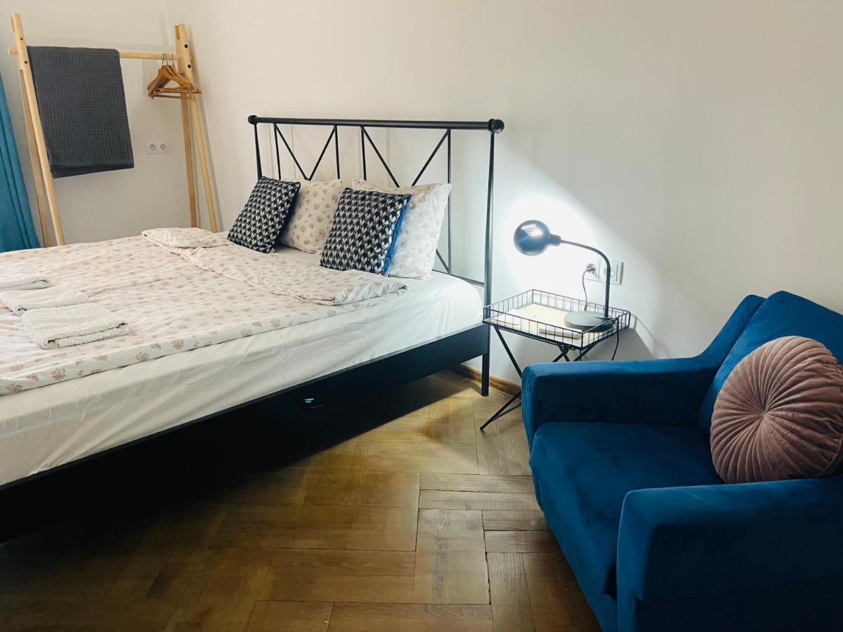 Guest House Third Floor Tbilisi Ngoại thất bức ảnh
