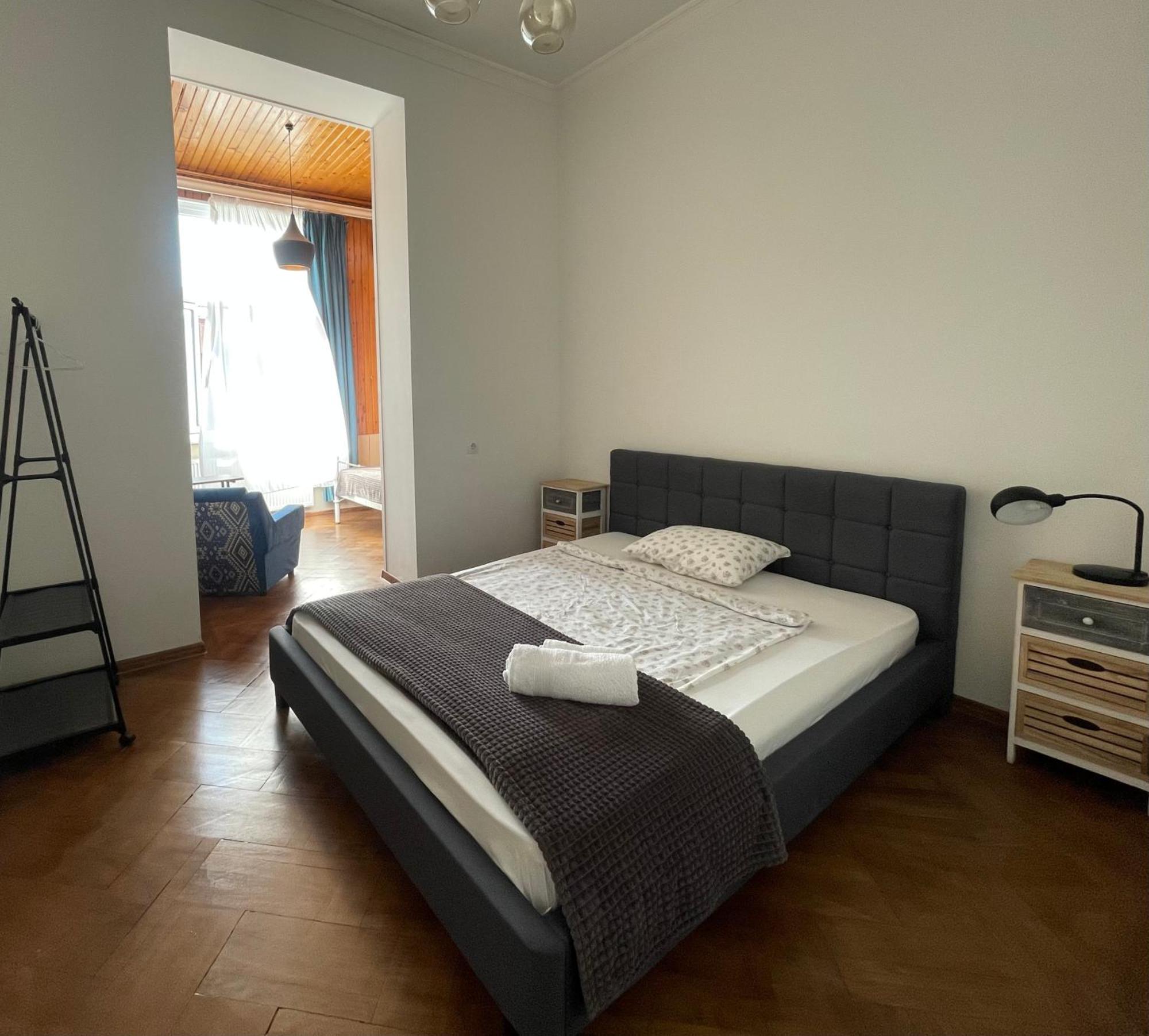 Guest House Third Floor Tbilisi Ngoại thất bức ảnh