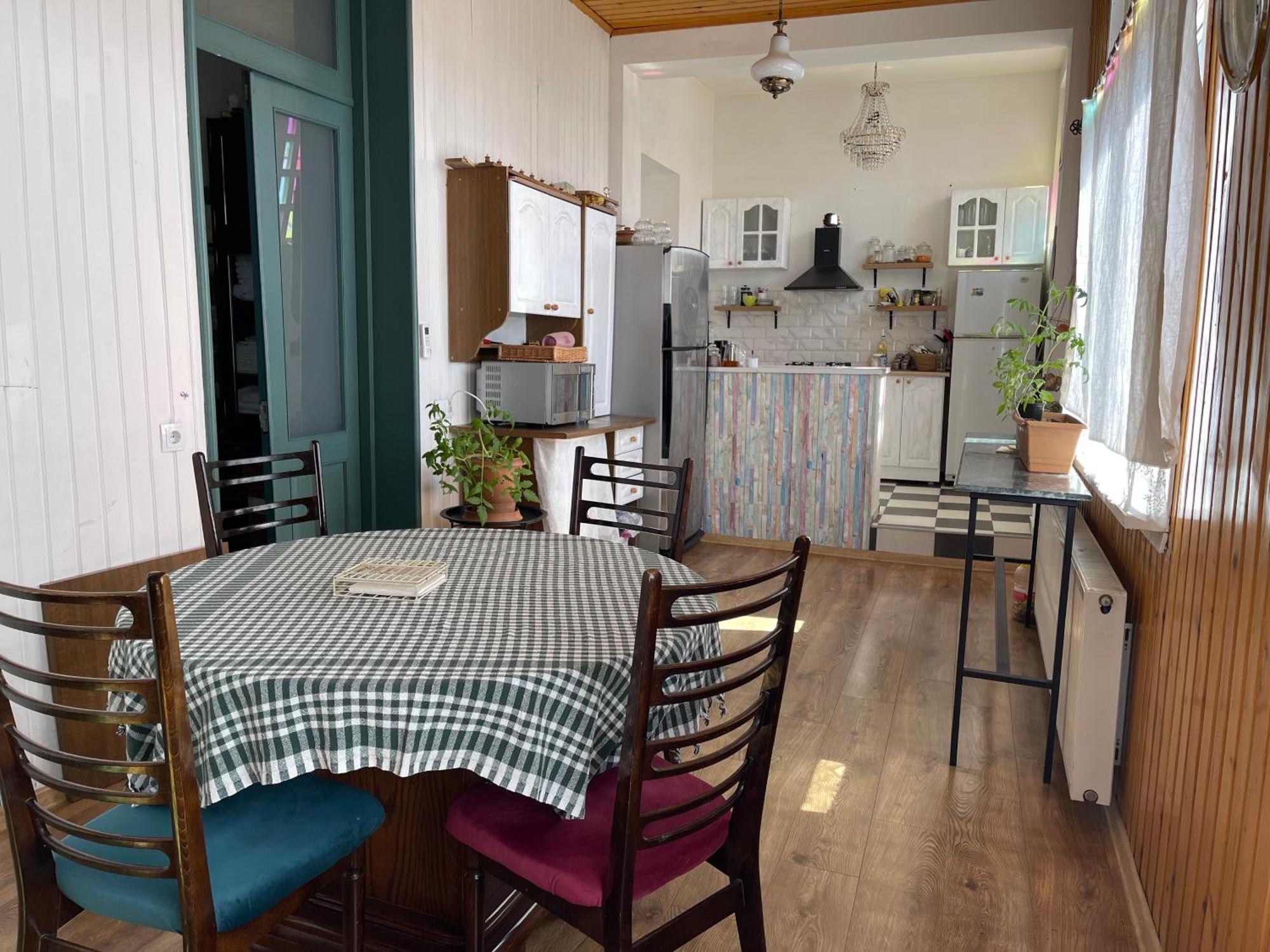Guest House Third Floor Tbilisi Ngoại thất bức ảnh
